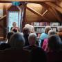 2025-04-11_nachbericht_buecherei_lesung_carmen_rohrbach_c-markt_prien_a._chiemsee.jpg